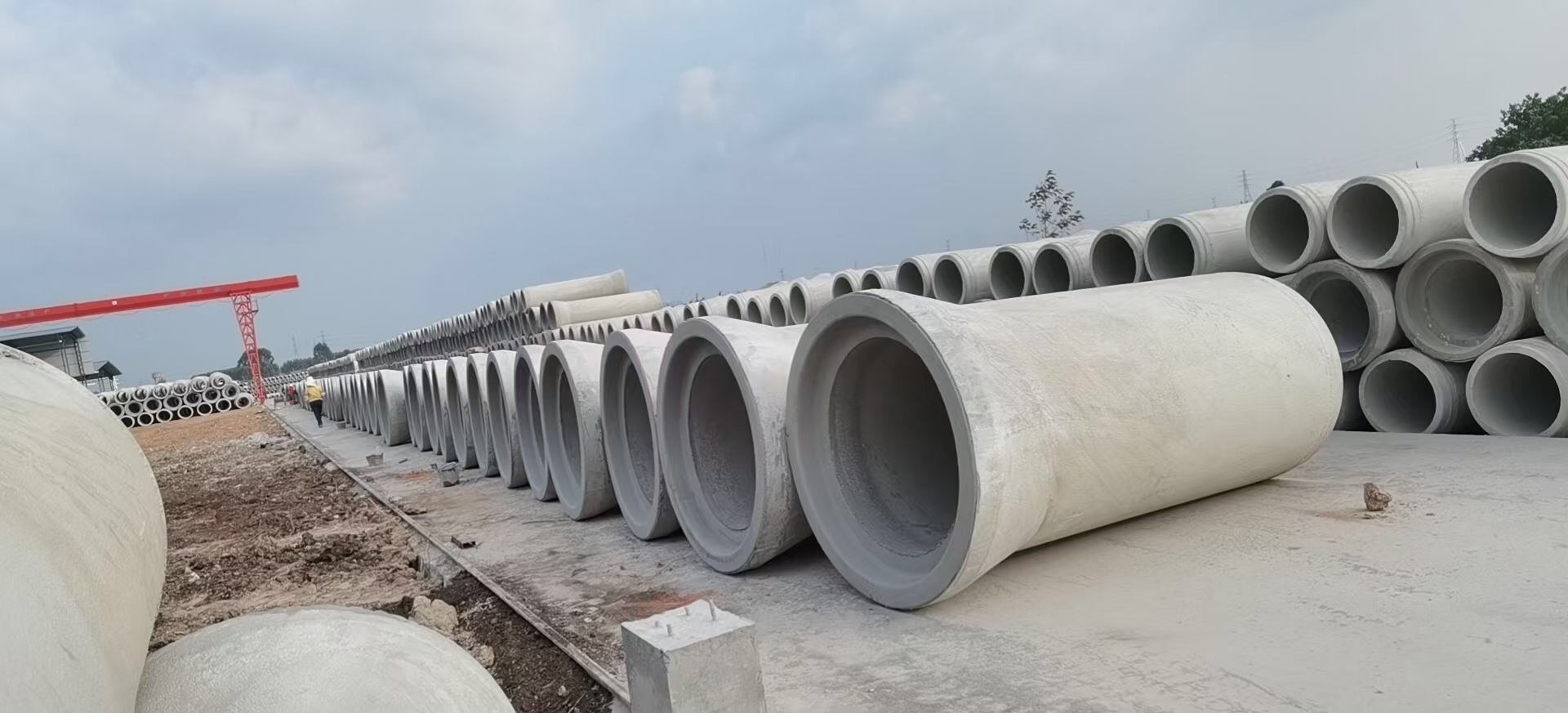 廣州南沙選水泥管找華堅實(shí)力廠家,高品質(zhì),大量現(xiàn)貨.